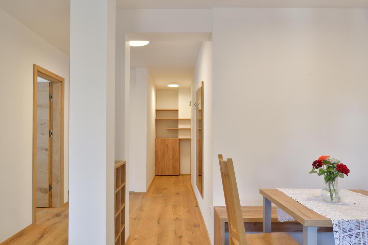 Farm Stay Jarc Vineyard Svecina Екстер'єр фото